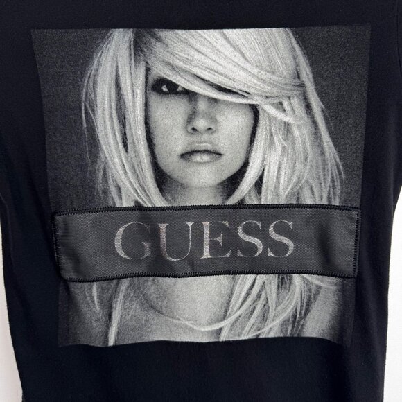 Guess Black Graphic T-Shirt Blonde Model Image & Large Logo Womens S - Picture 3 of 5